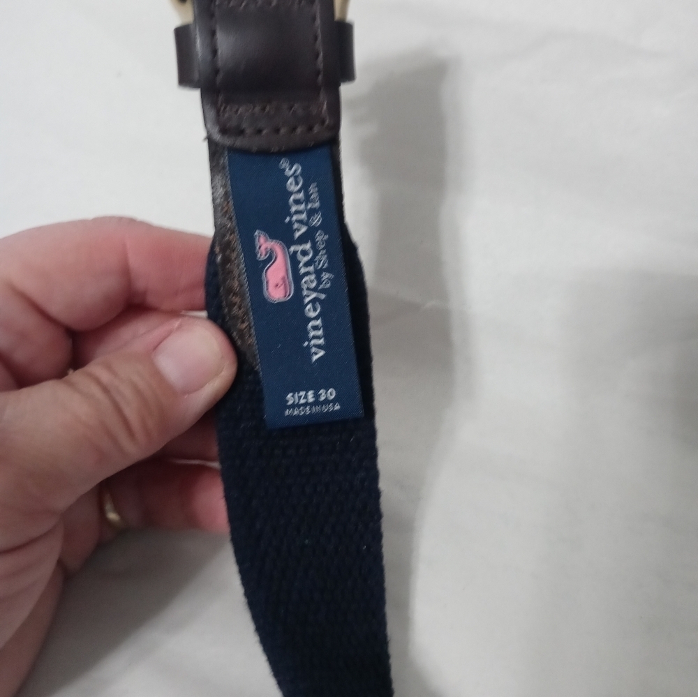 Vineyard Vines Navy Blue Canvas Classic Whale Print Belt Brass Buckle 30 - Picture 4 of 6